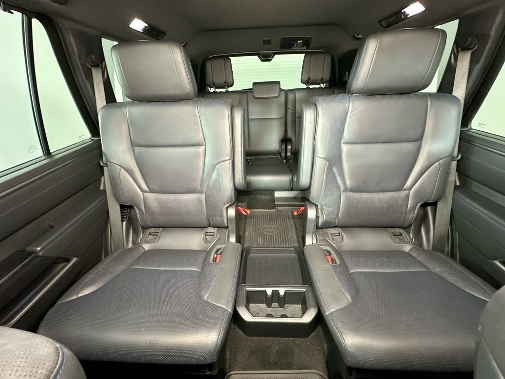 Used 2024 Toyota Sequoia Platinum AWD/4WD image 13