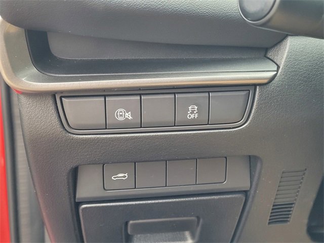 Used 2024 MAZDA MAZDA3 s image 23