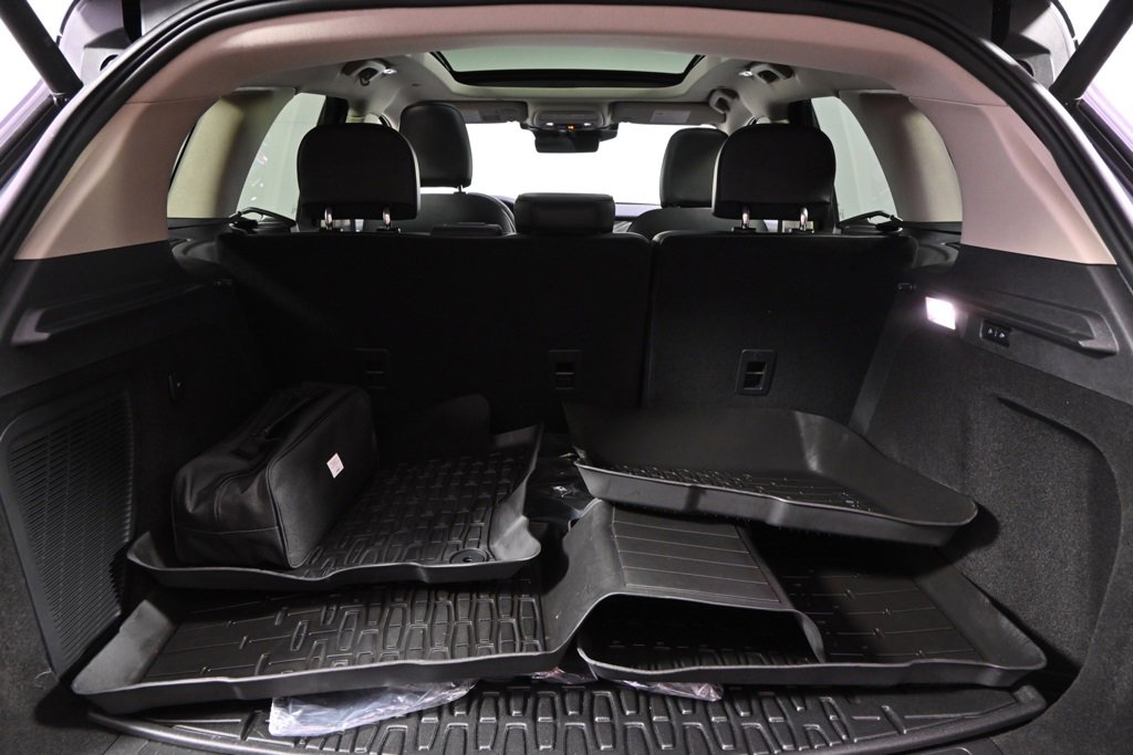 New 2025 Lincoln Corsair Reserve w/ Jet Appearance Package image 18