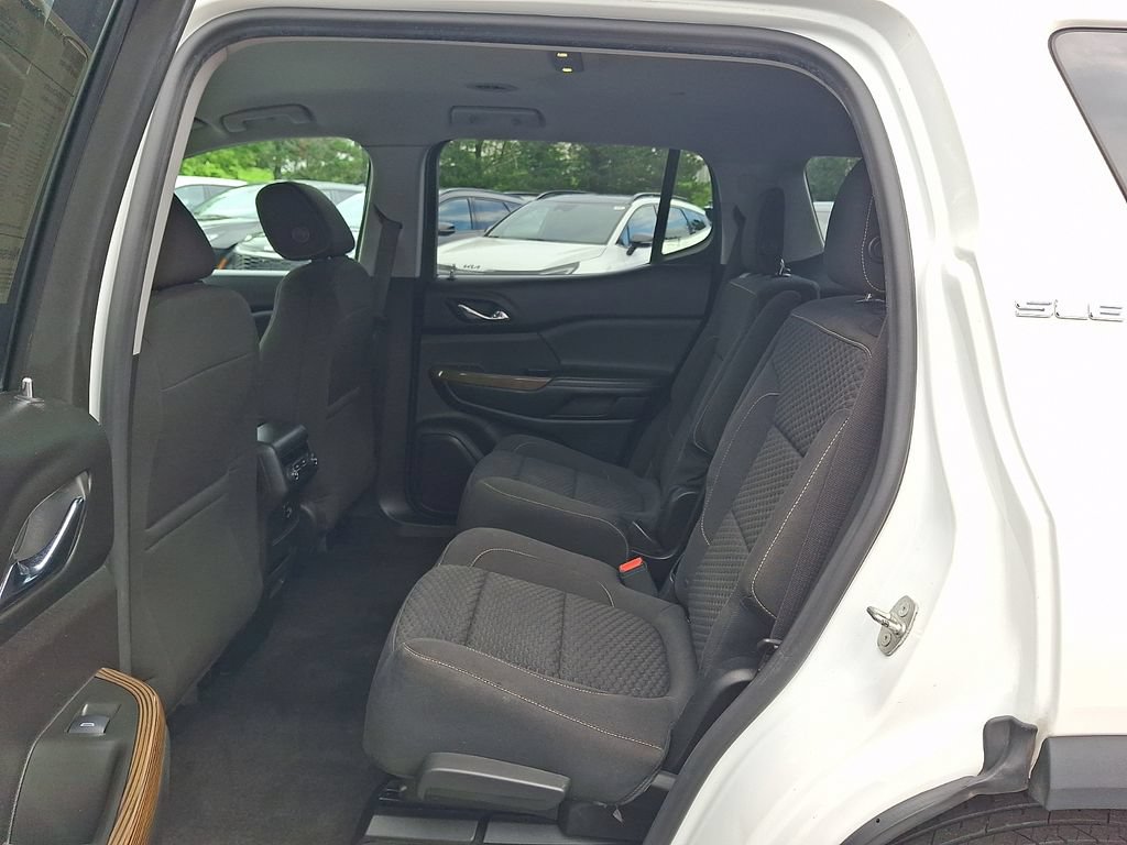 Used 2017 GMC Acadia SLE FWD image 12