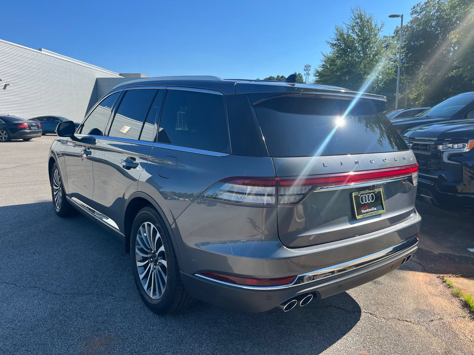 Used 2021 Lincoln Aviator Reserve RWD image 8