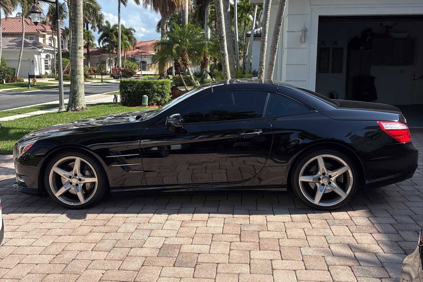 Used 2013 Mercedes-Benz SL 550 image 11