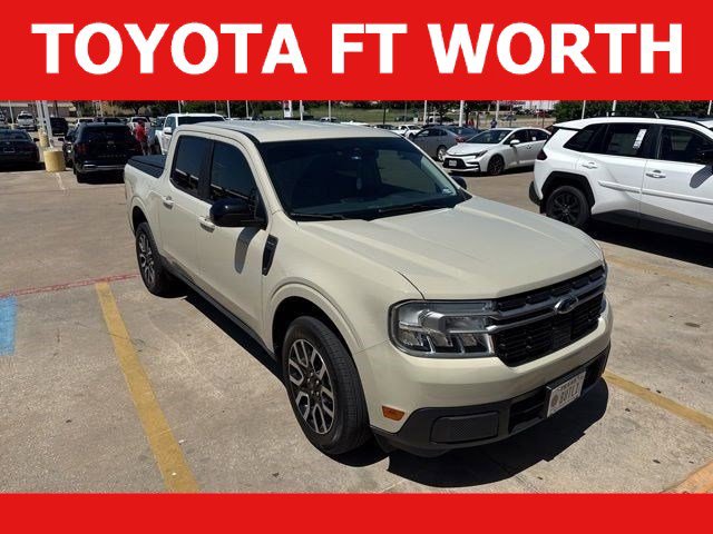 Used 2024 Ford Maverick Lariat FWD image 1