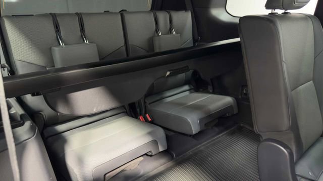 Used 2025 Lexus GX 550 550 Premium w/ Accessory Package (2T) image 17