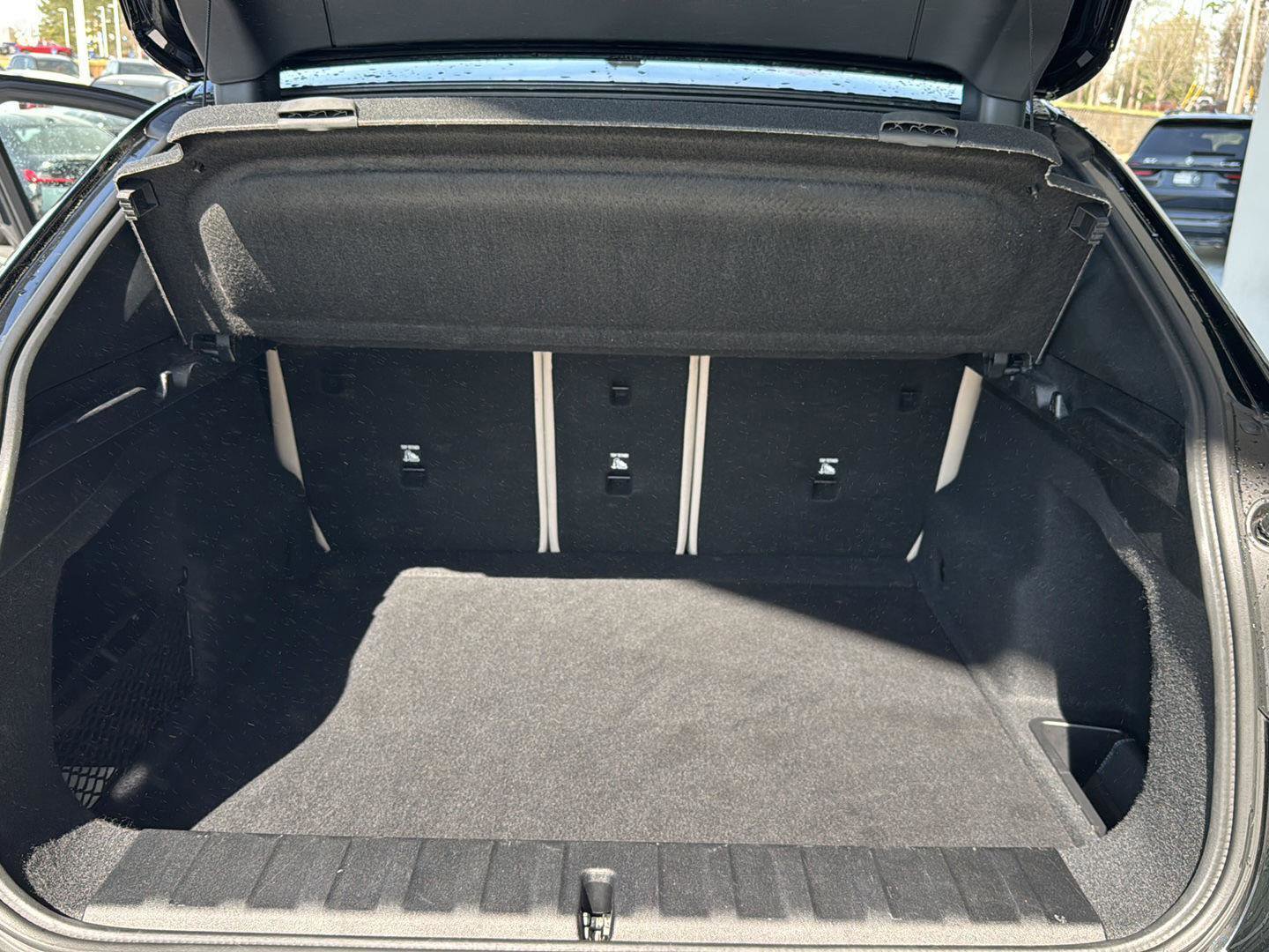 Used 2025 BMW X2 xDrive28i w/ Premium Package image 29