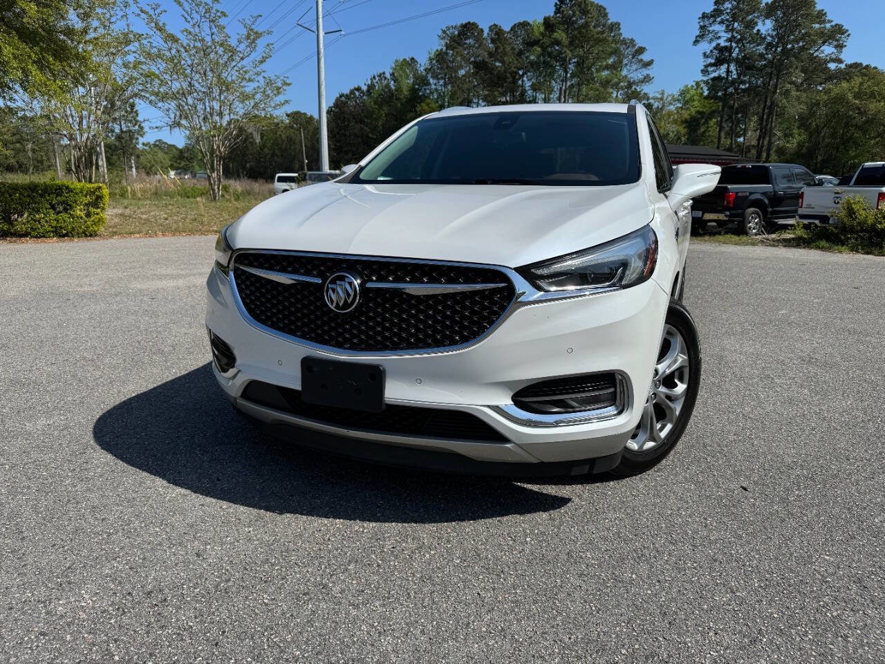 Used 2018 Buick Enclave Avenir w/ Avenir Technology Package image 28