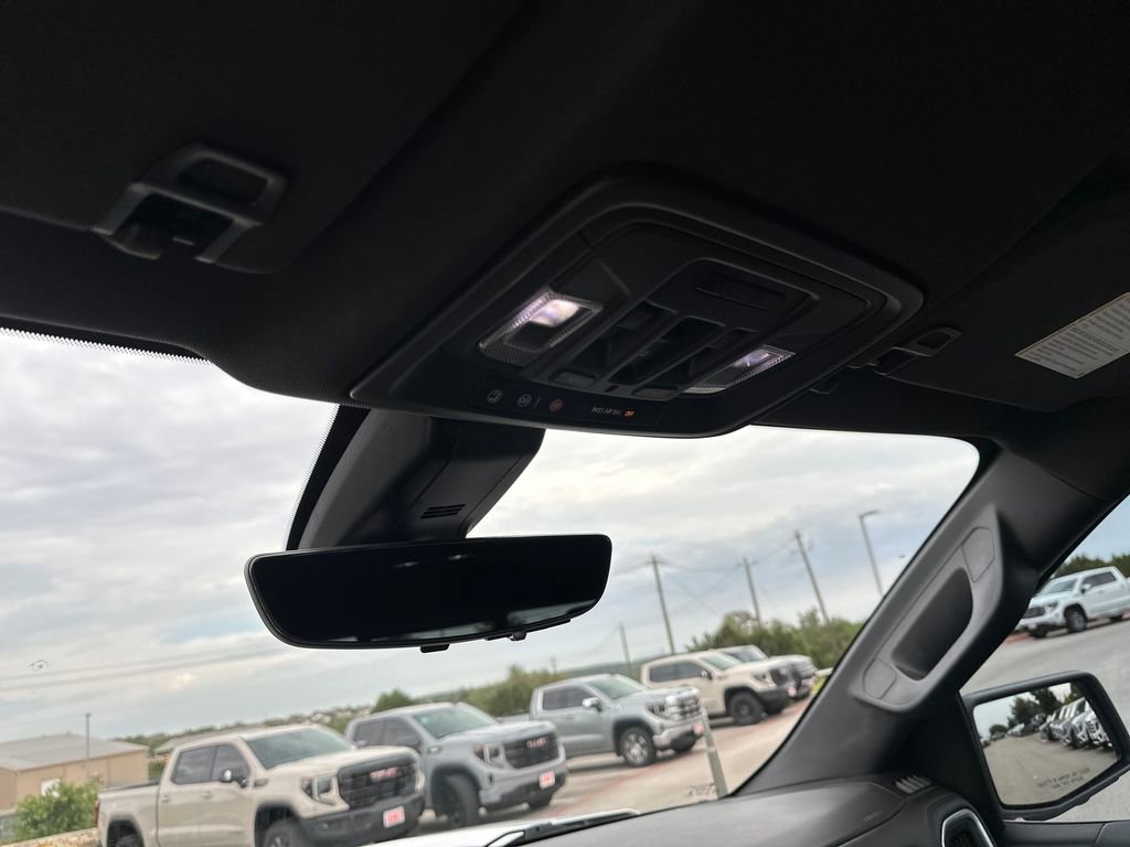 Used 2021 GMC Sierra 1500 AT4 w/ AT4 Premium Package AWD/4WD image 25