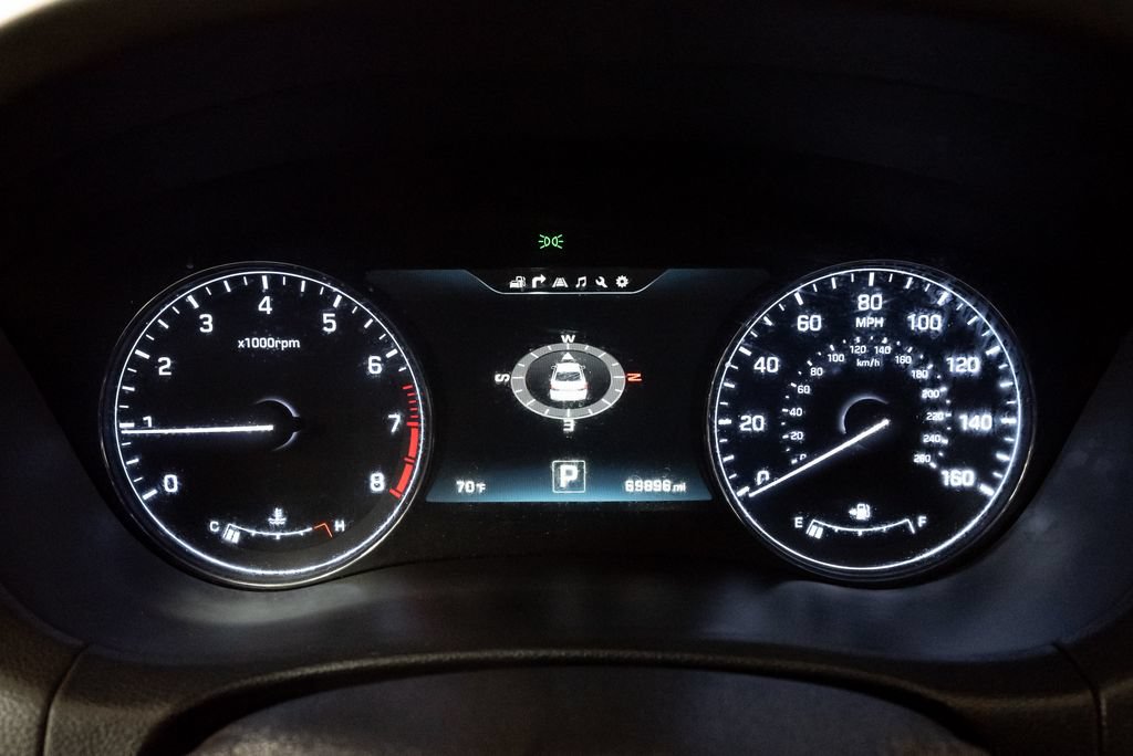 Used 2016 Hyundai Genesis 3.8 w/ Option Group 04 AWD/4WD image 15