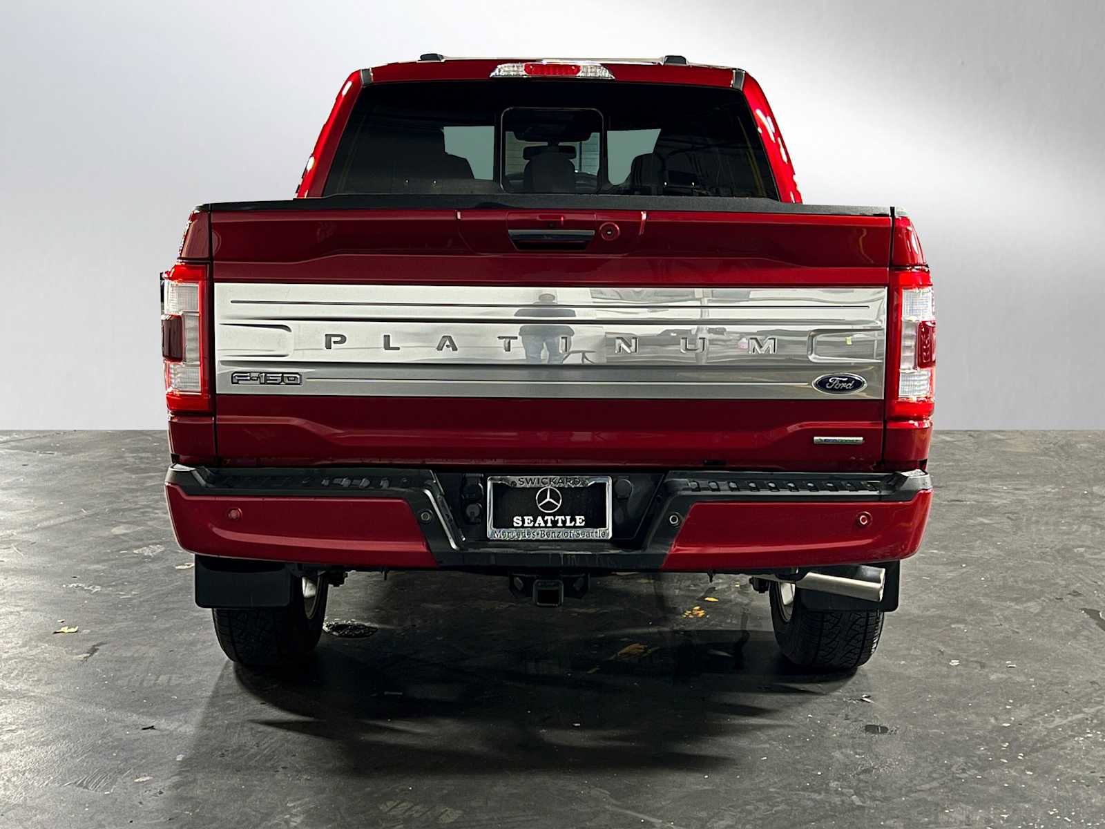 Used 2022 Ford F150 Platinum w/ Trailer Tow Package image 6