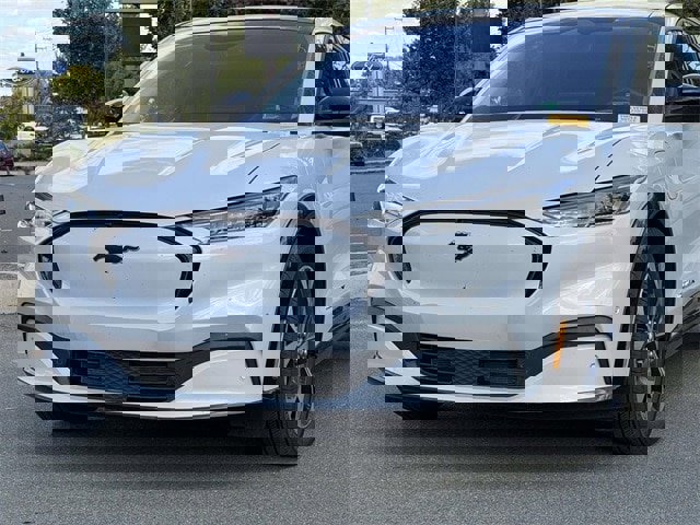 Certified 2021 Ford Mustang Mach-E Premium image 6