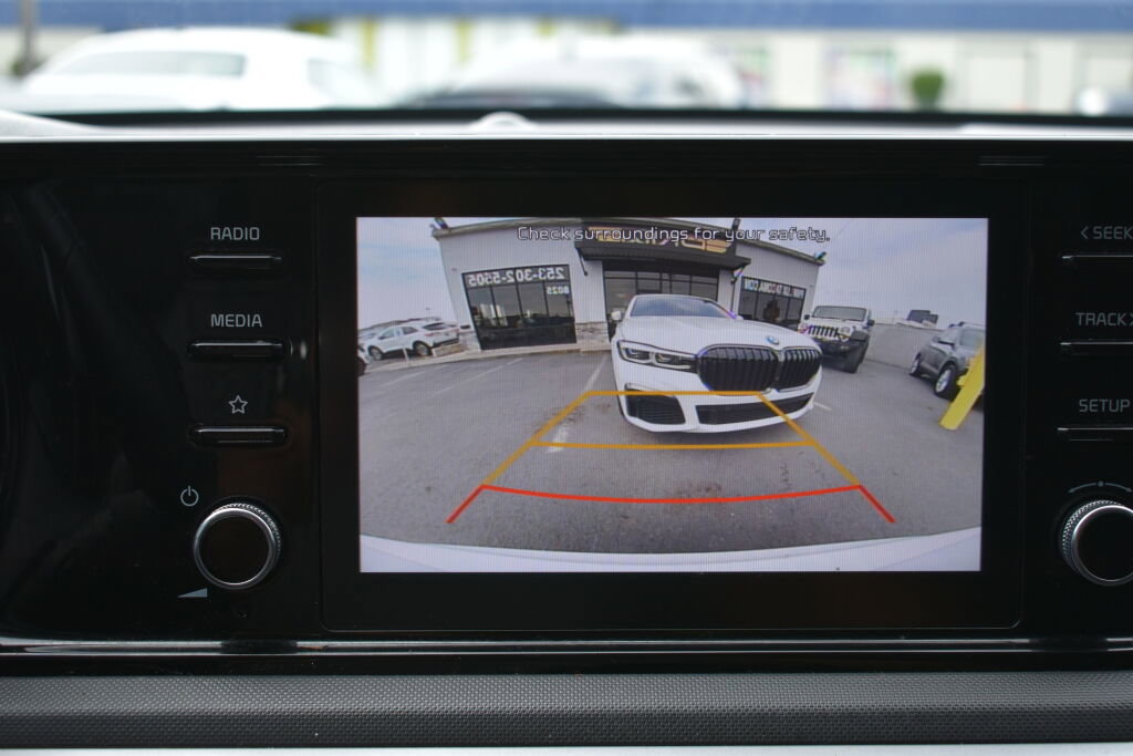 Used 2022 Kia K5 LXS image 19