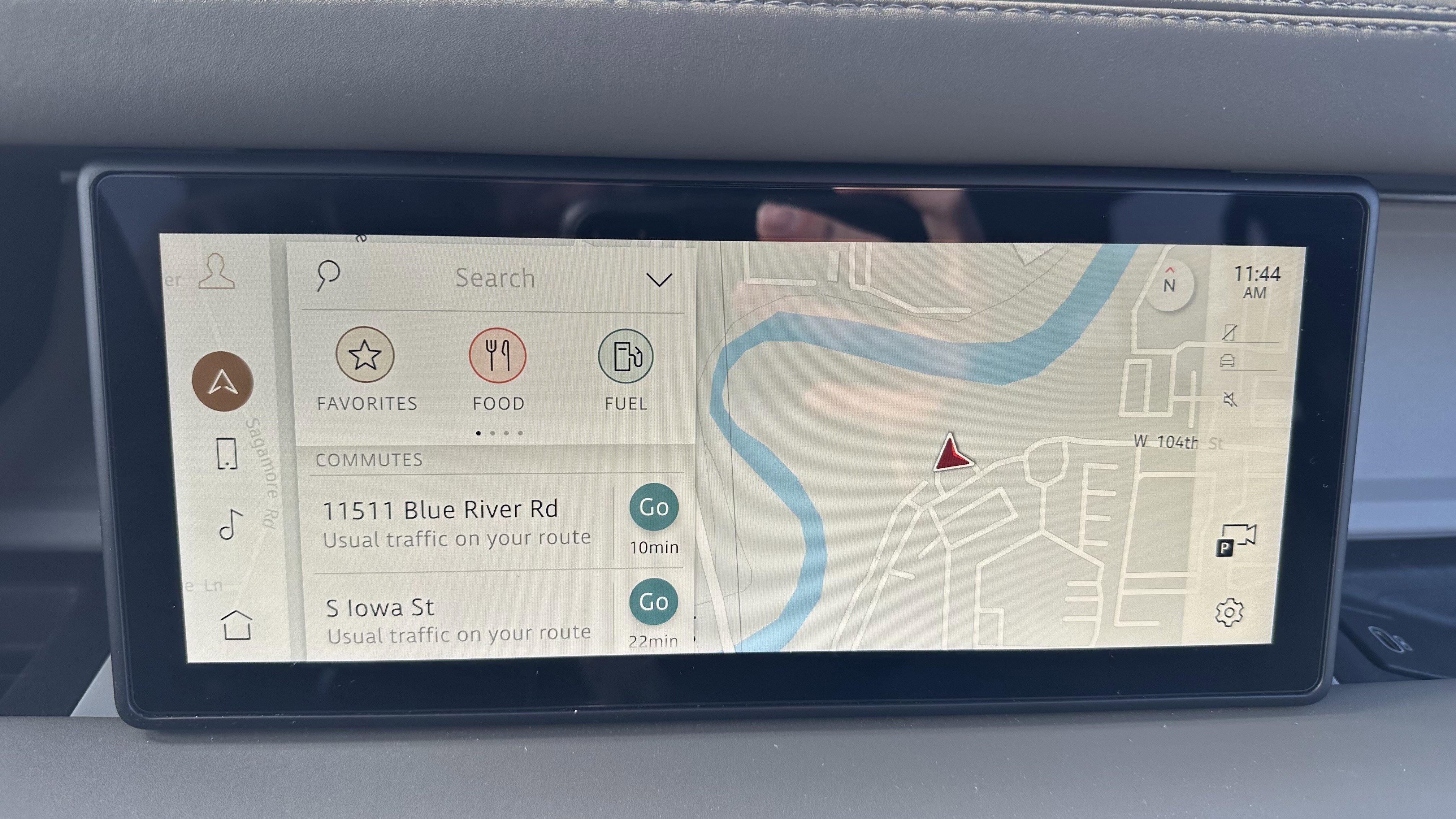 Used 2024 Land Rover Defender 110 X-Dynamic SE image 25