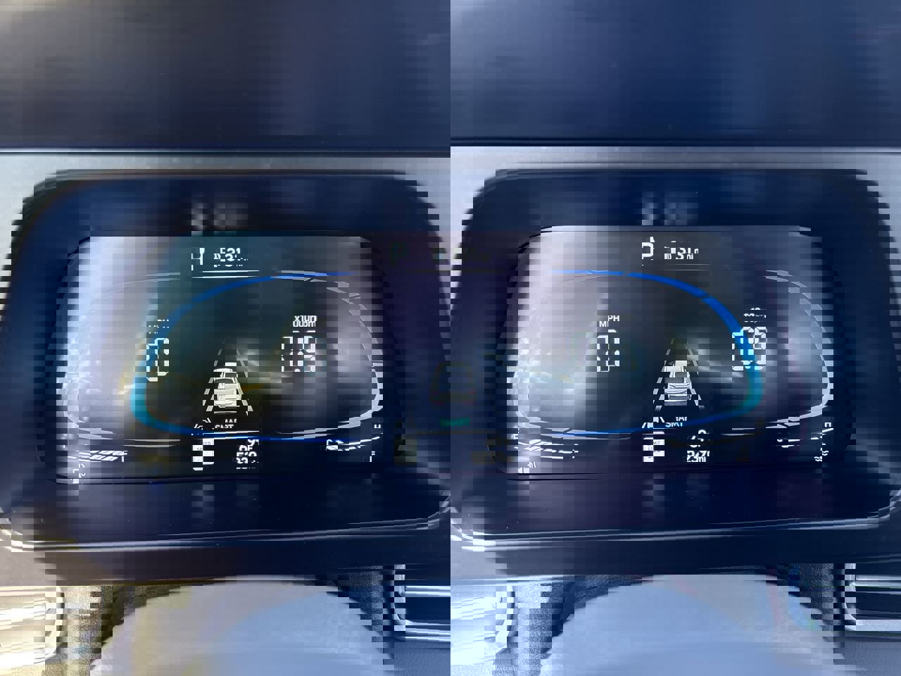 Certified 2025 Hyundai Elantra Sport image 16