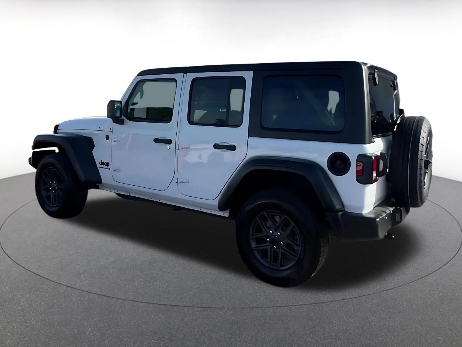 Used 2025 Jeep Wrangler Sport S image 10