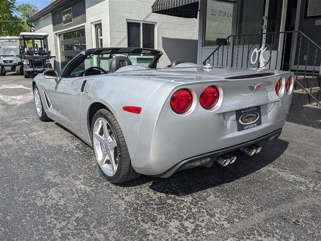 Used 2005 Chevrolet Corvette Convertible w/ Preferred Equipment Group image 3