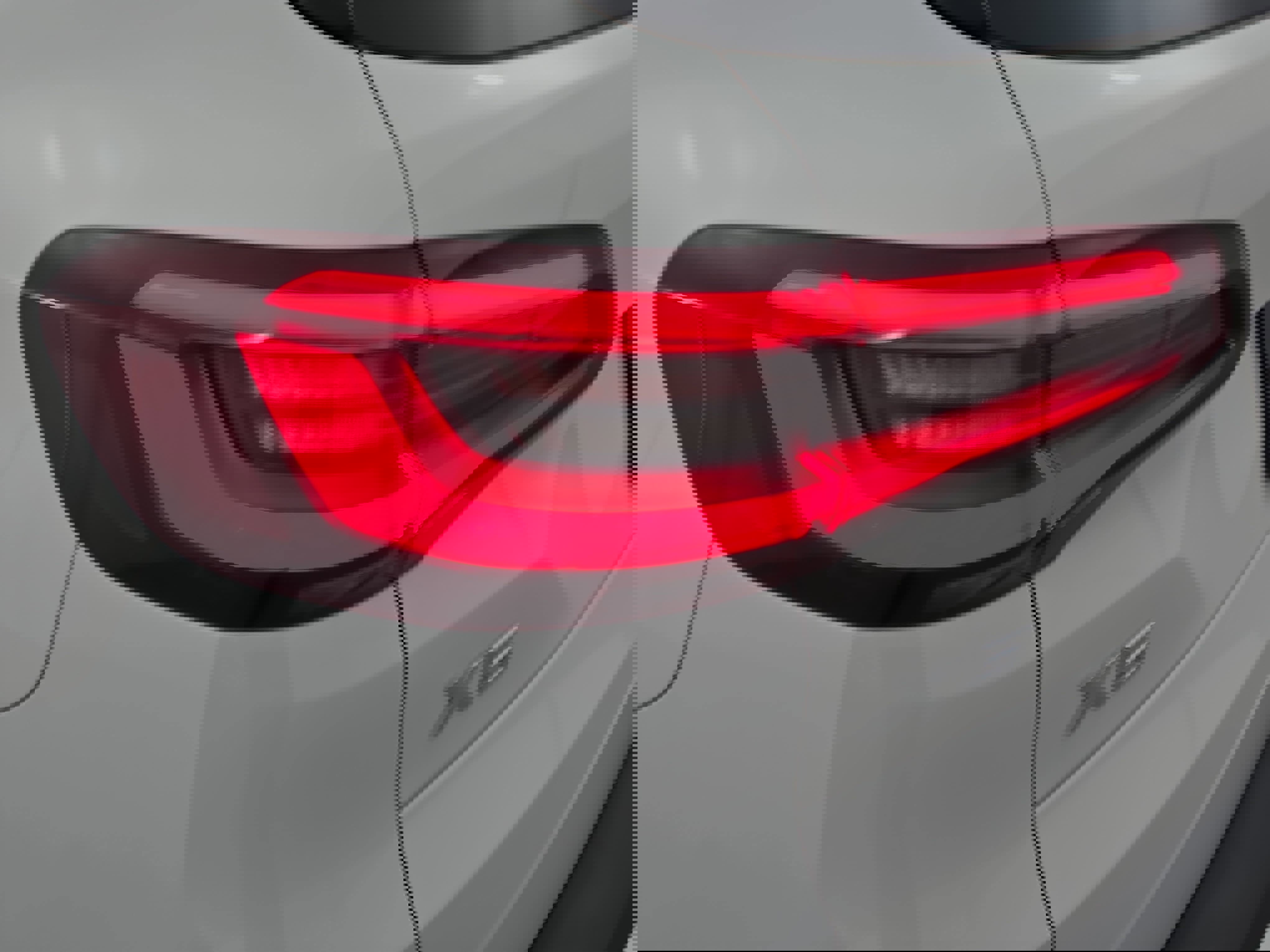 Used 2022 BMW X5 xDrive40i w/ Climate Comfort Package image 35