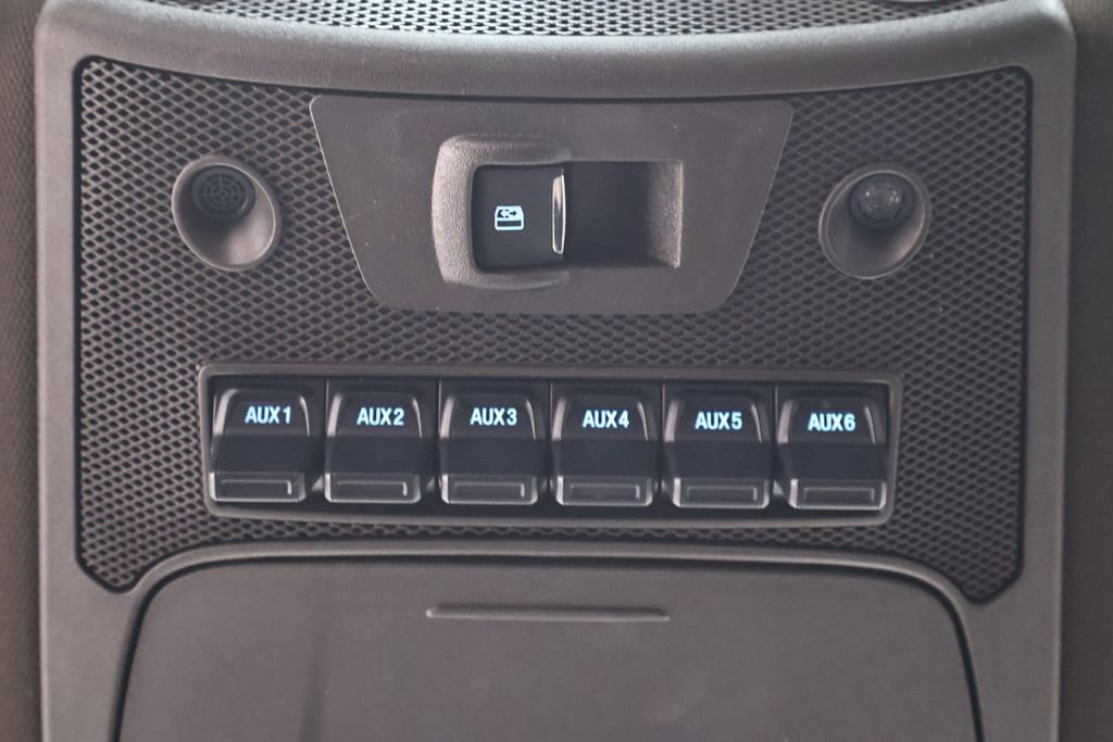 Certified 2017 Ford F350 4x4 Crew Cab Super Duty image 41