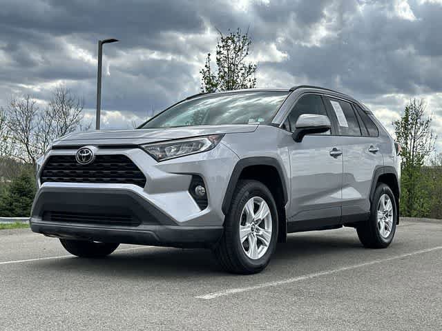 Used 2021 Toyota RAV4 XLE image 27