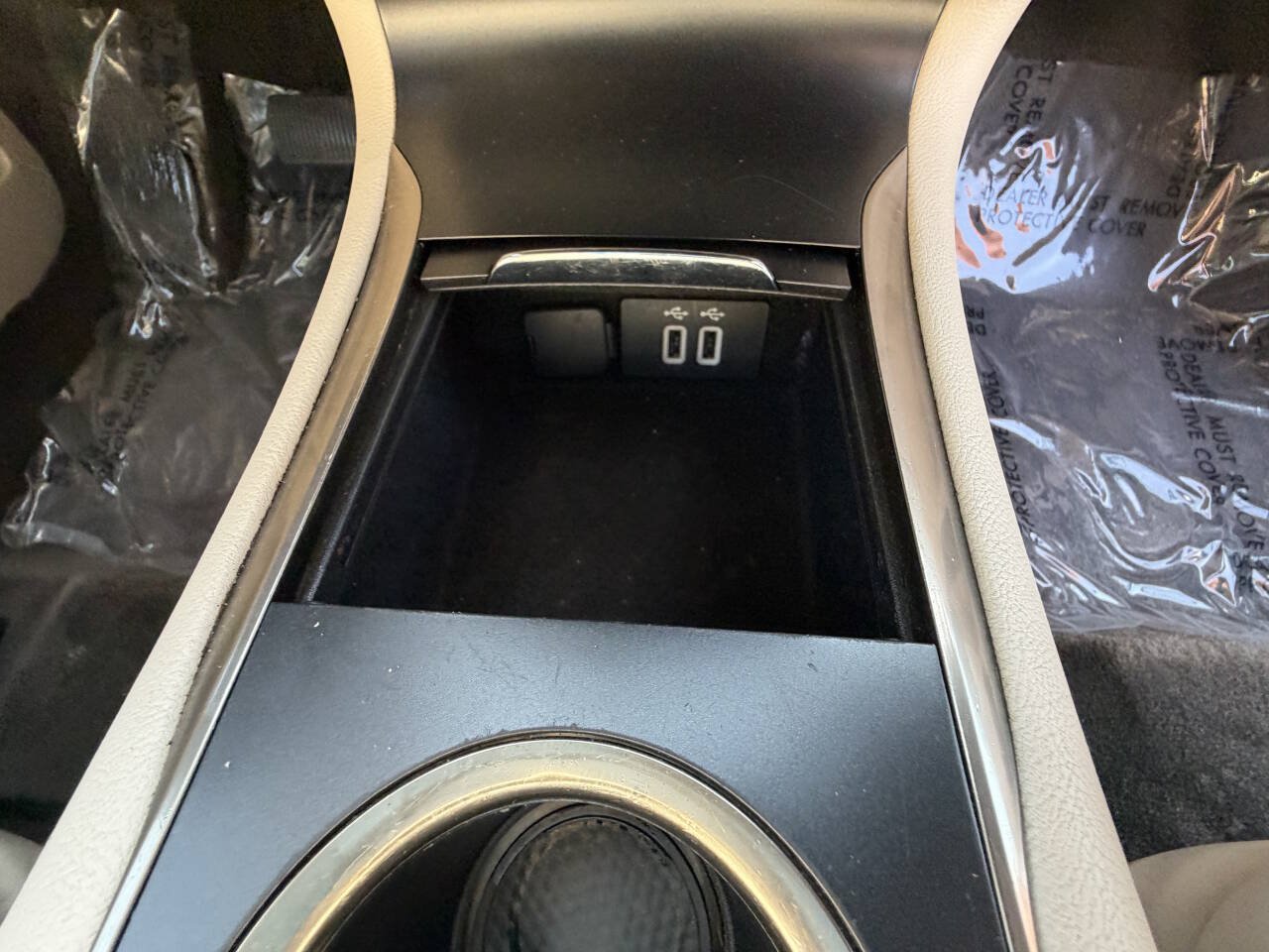 Used 2018 Lincoln MKC Select w/ Select Plus Package AWD/4WD image 37