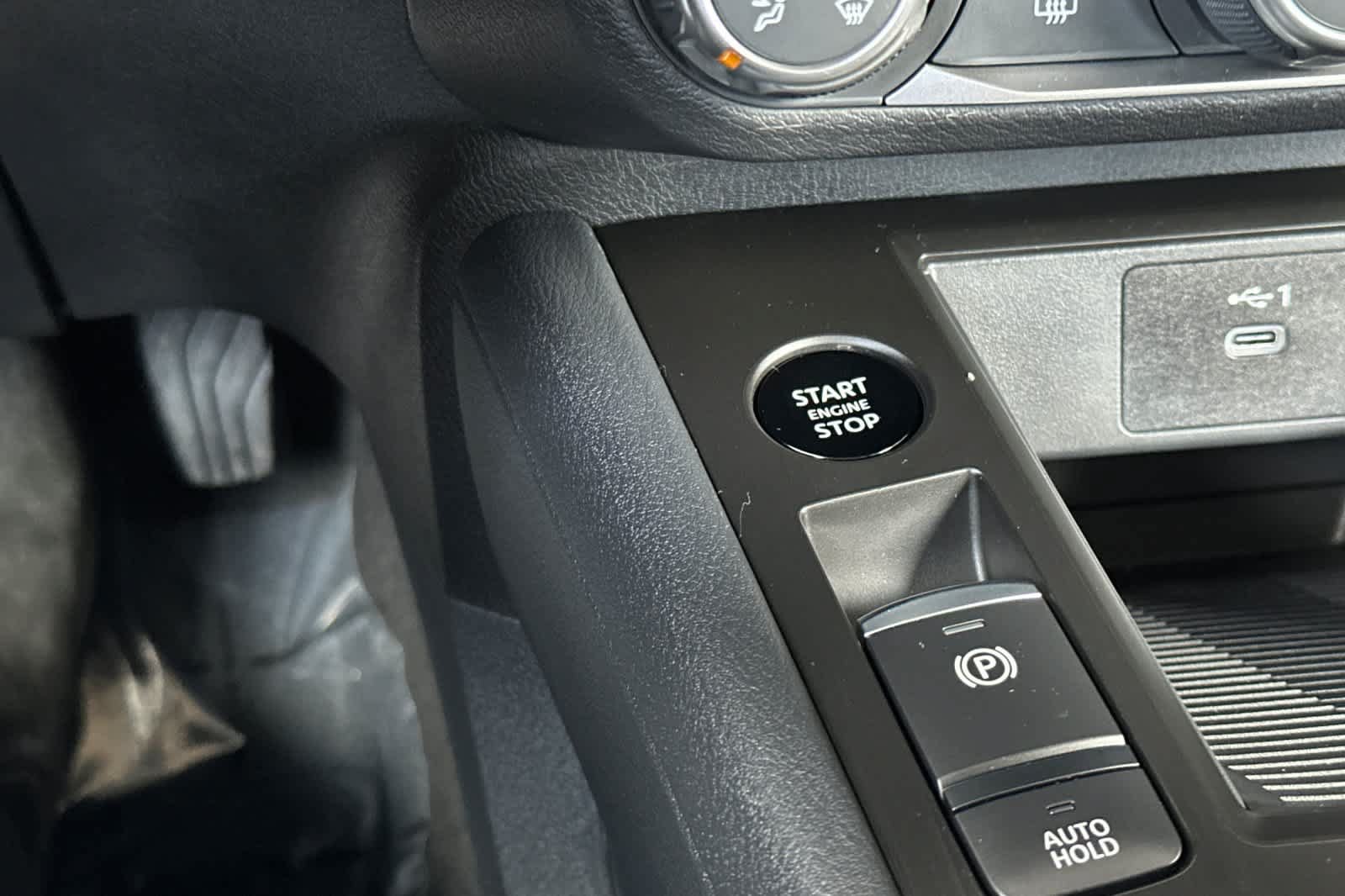 New 2026 Nissan Kicks S image 22