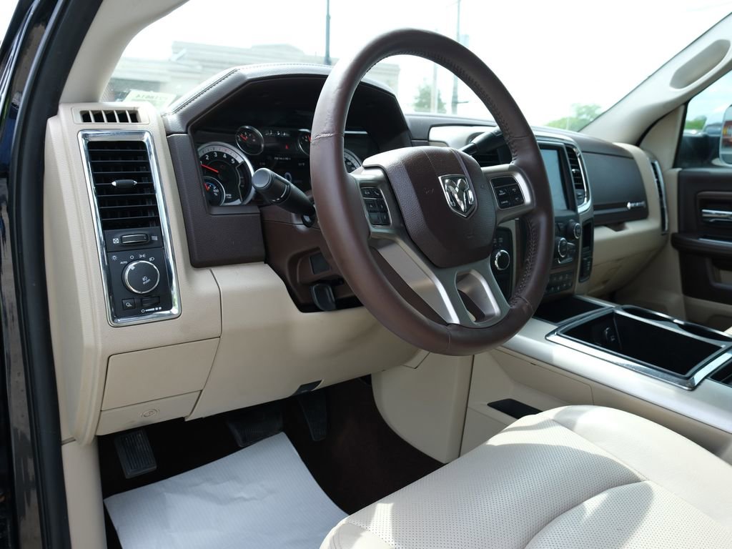 Used 2014 RAM 2500 Laramie AWD/4WD image 3