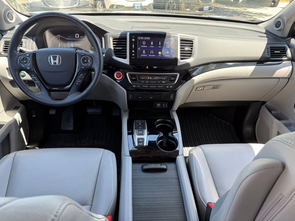 Used 2016 Honda Pilot Touring image 15