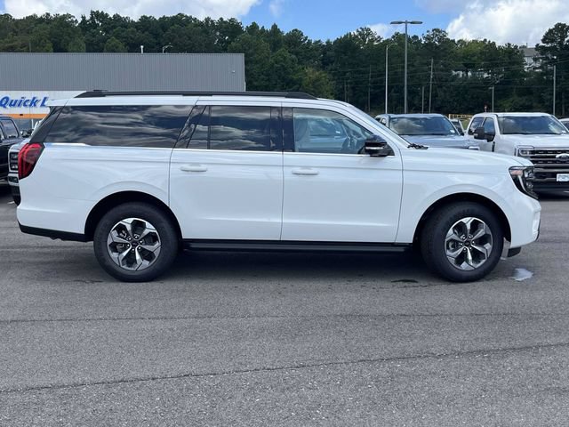 New 2027 Ford Expedition Max Active RWD image 2