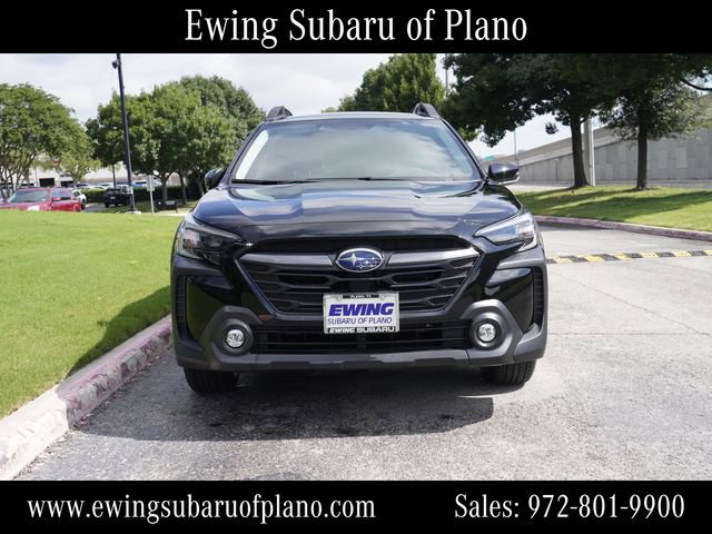 Used 2025 Subaru Outback Premium AWD/4WD image 8