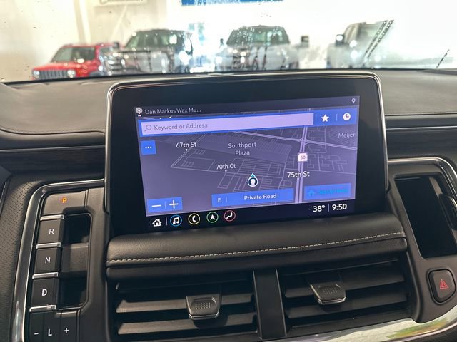 Used 2021 Chevrolet Tahoe Premier AWD/4WD image 27