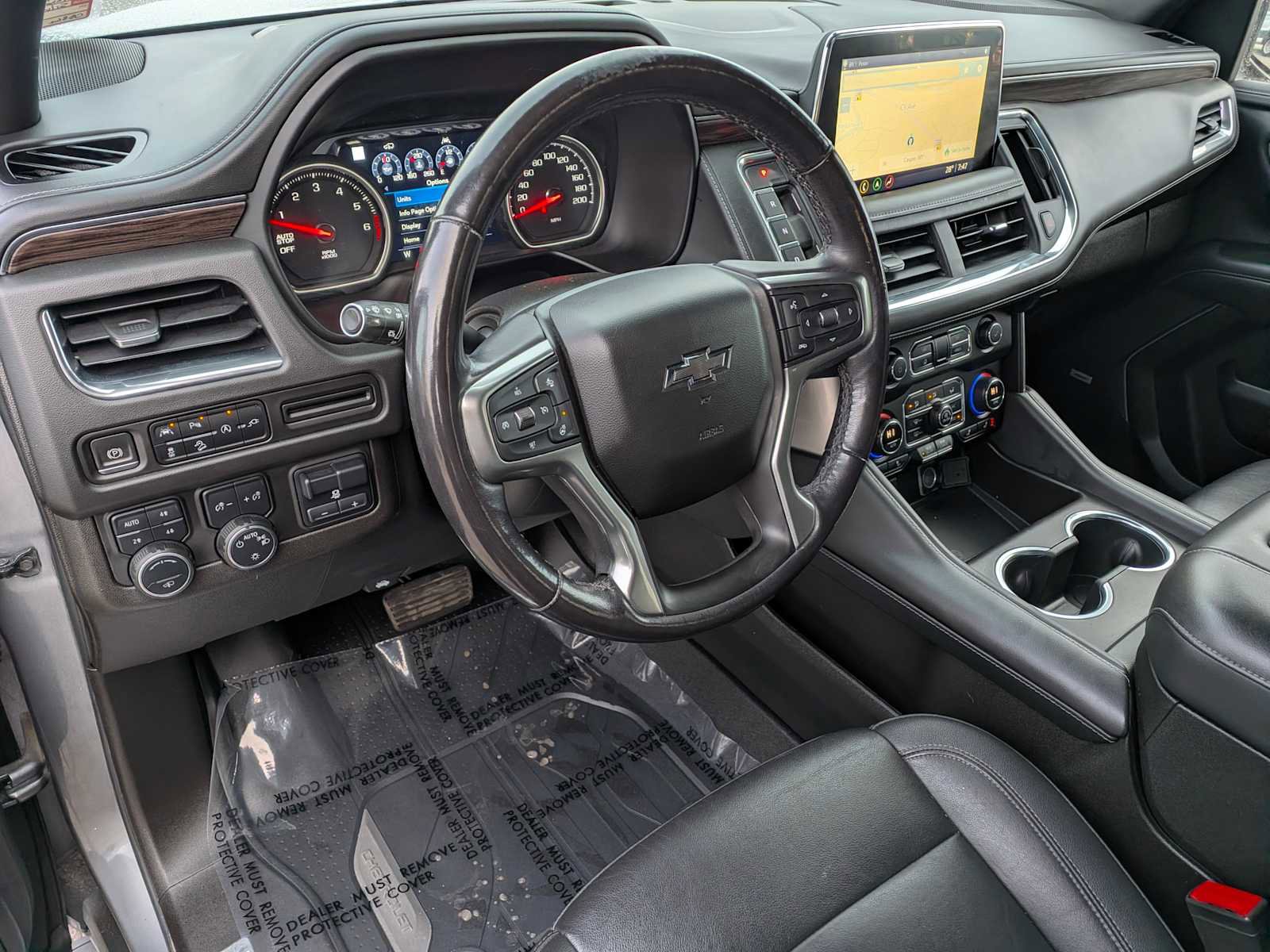 Used 2021 Chevrolet Tahoe Z71 w/ Z71 Off-Road Package image 2