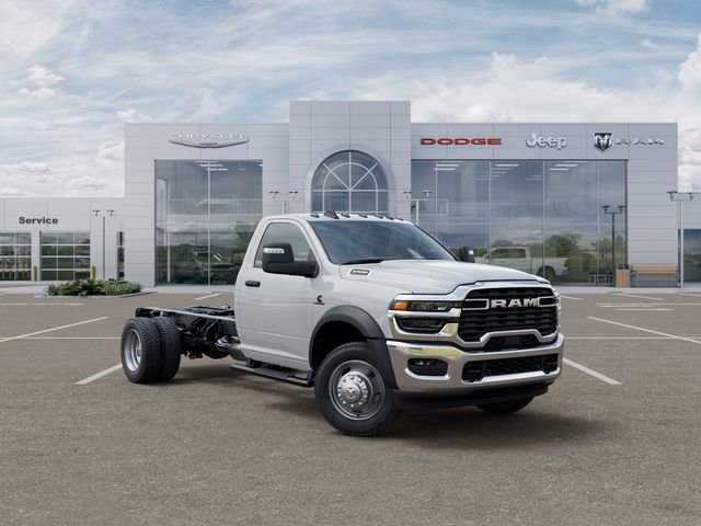 New 2026 RAM 5500 Tradesman w/ Chrome Appearance Group AWD/4WD image 5