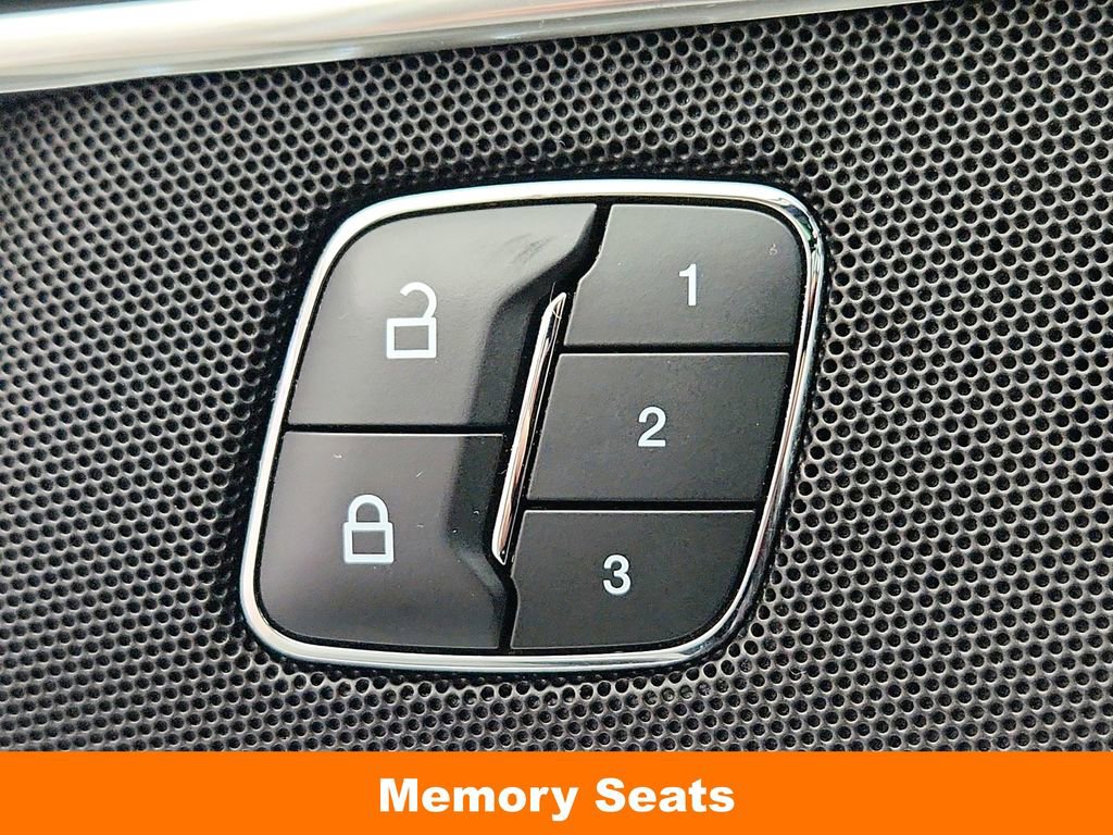 Used 2019 Ford Explorer Limited w/ Equipment Group 301A image 24