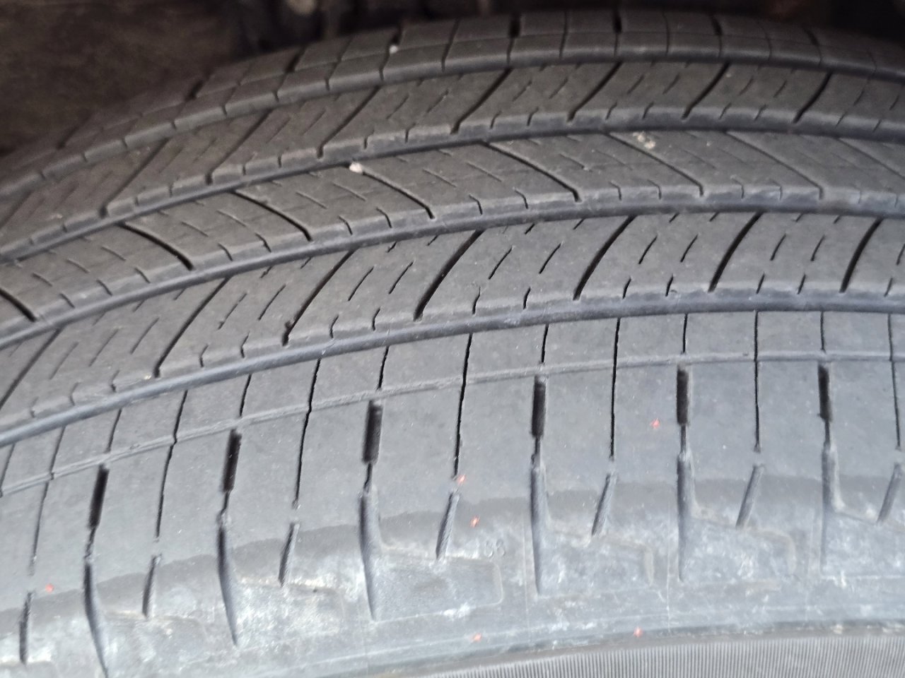 Used 2024 Toyota RAV4 LE AWD/4WD image 22