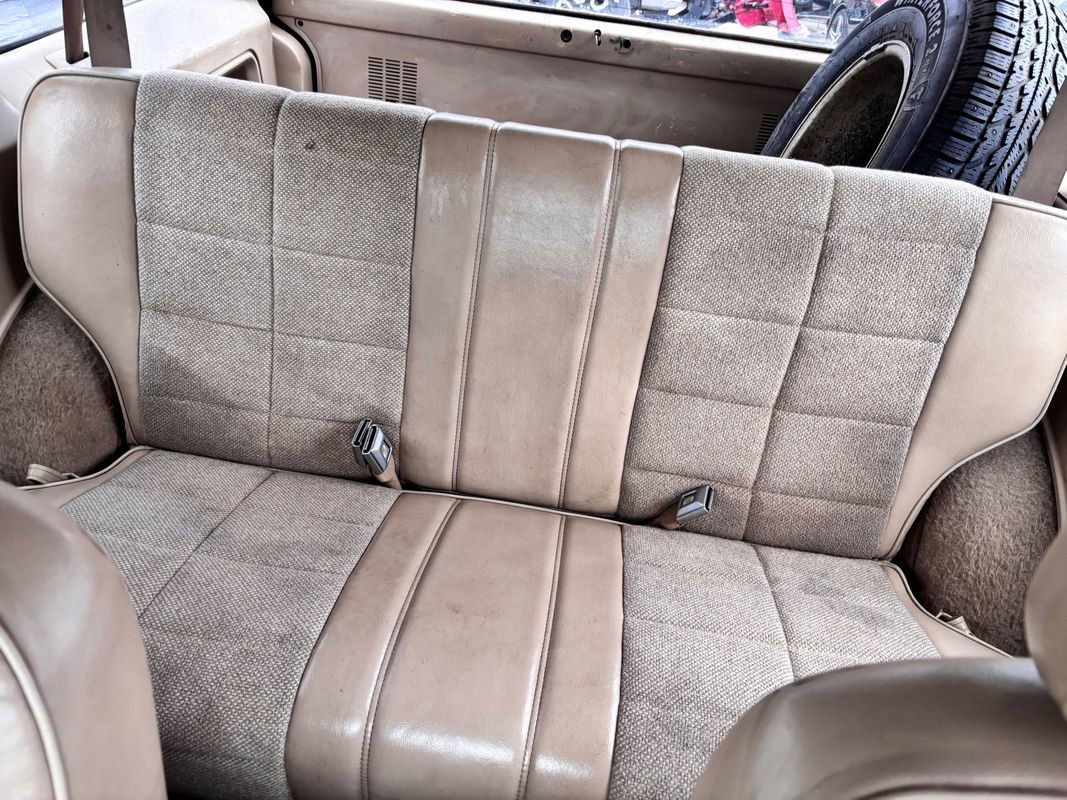 Used 1996 Jeep Cherokee Country image 32