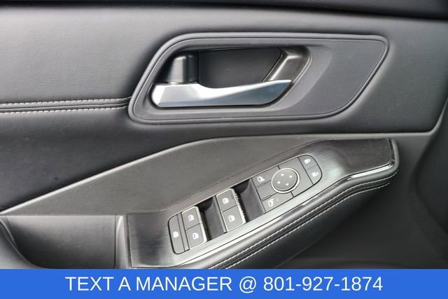 Used 2026 Nissan Rogue SL image 19