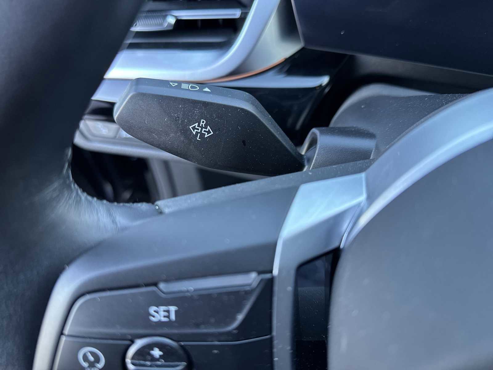 Used 2025 BMW X1 xDrive28i image 25