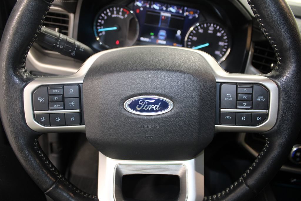 Used 2023 Ford Expedition XLT image 38