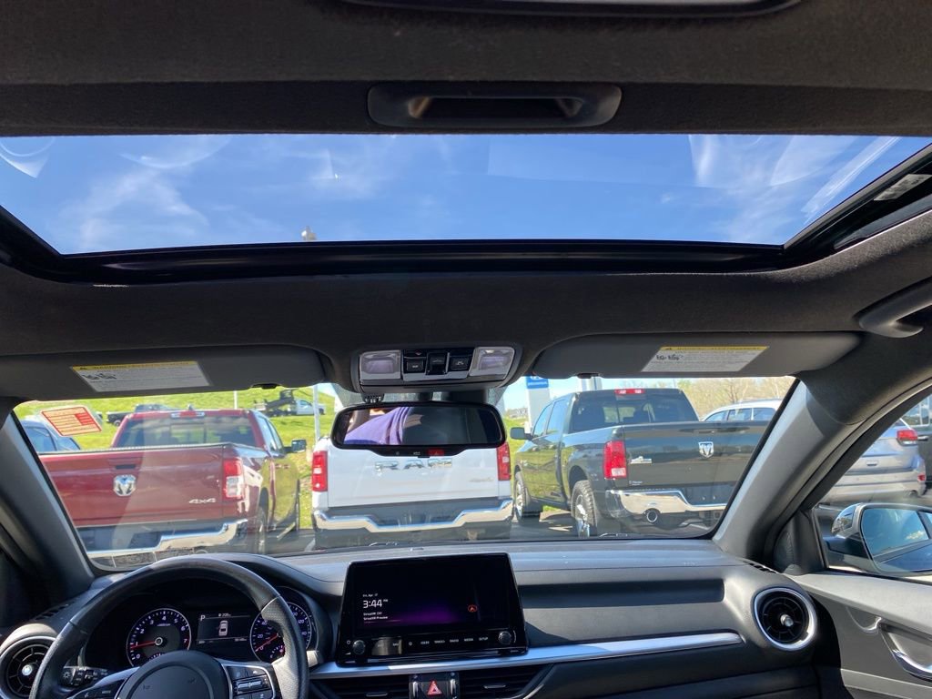 Used 2024 Kia Forte GT-Line w/ GT-Line Premium Package FWD image 18