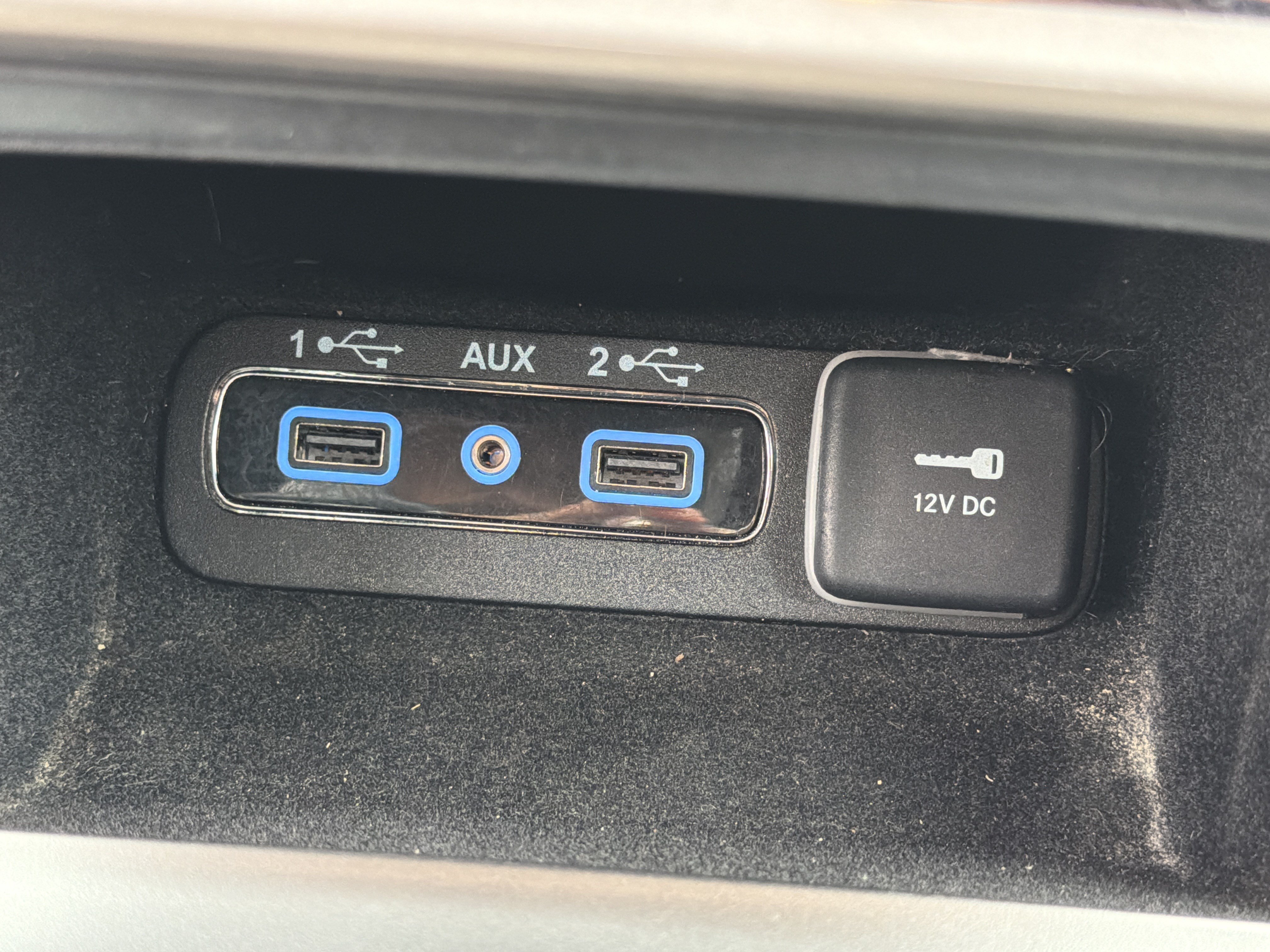 Used 2018 Jeep Grand Cherokee Altitude AWD/4WD image 30
