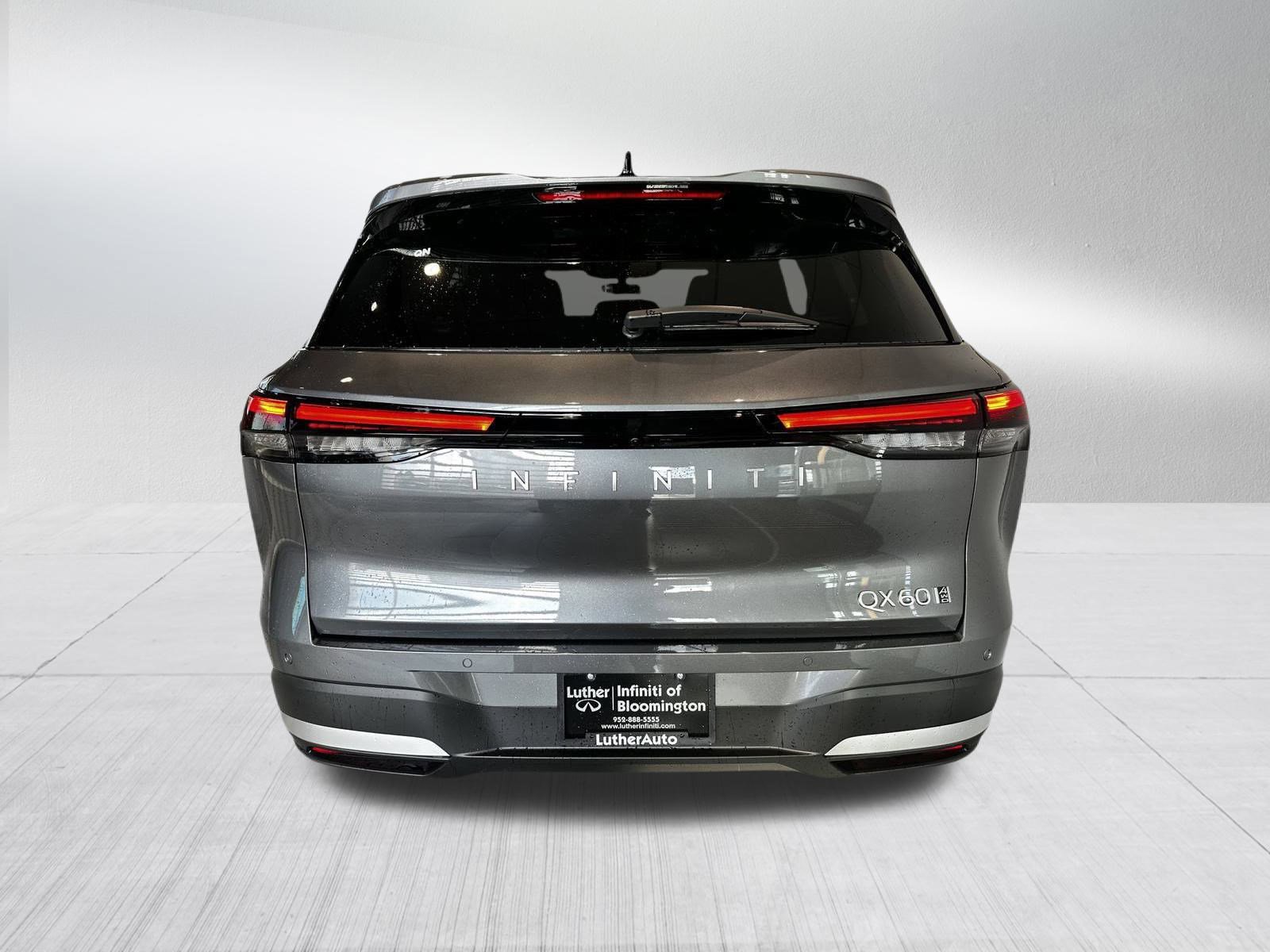 New 2026 INFINITI QX60 Luxe image 5