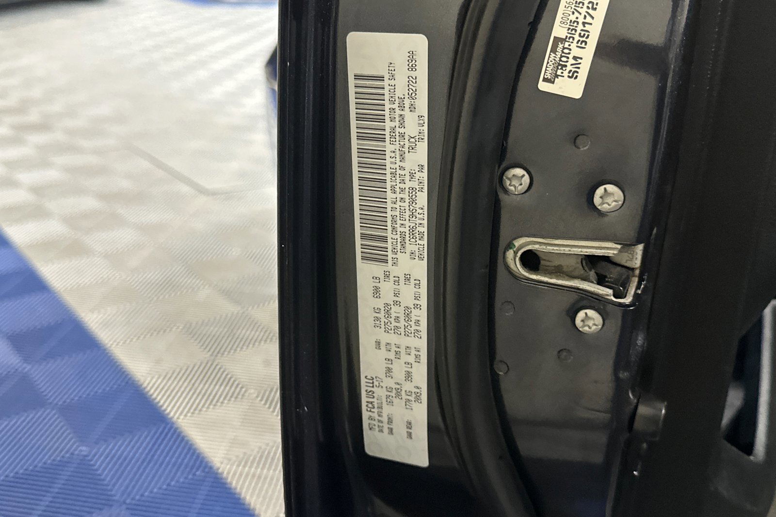 Used 2017 RAM 1500 Laramie image 50
