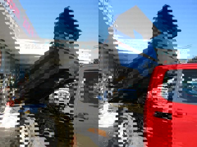 Used 2017 Ford F550 2WD Crew Cab Super Duty image 27