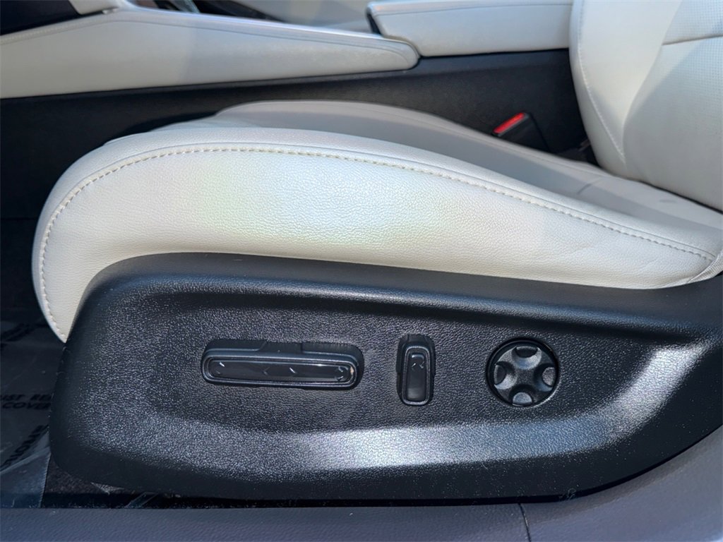 Used 2019 Honda Accord EX-L image 10