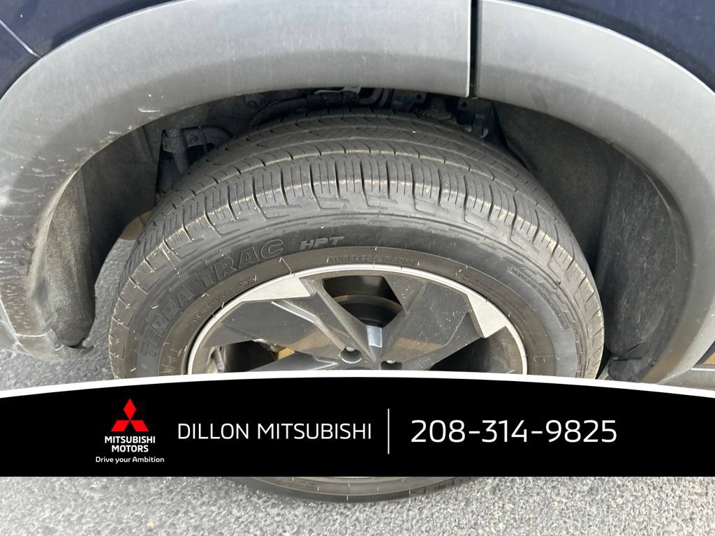 Used 2025 Nissan Rogue SV AWD/4WD image 26