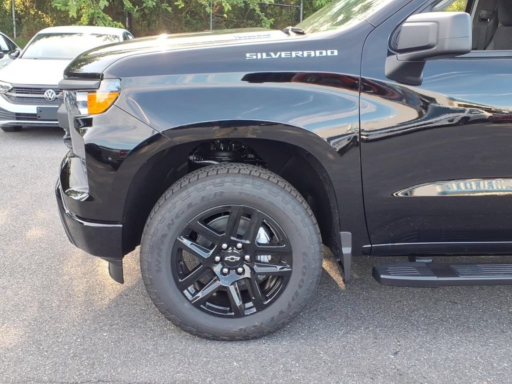 New 2026 Chevrolet Silverado 1500 Custom AWD/4WD image 7