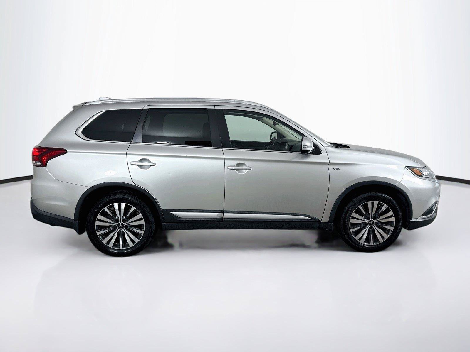 Used 2020 Mitsubishi Outlander GT AWD/4WD image 6