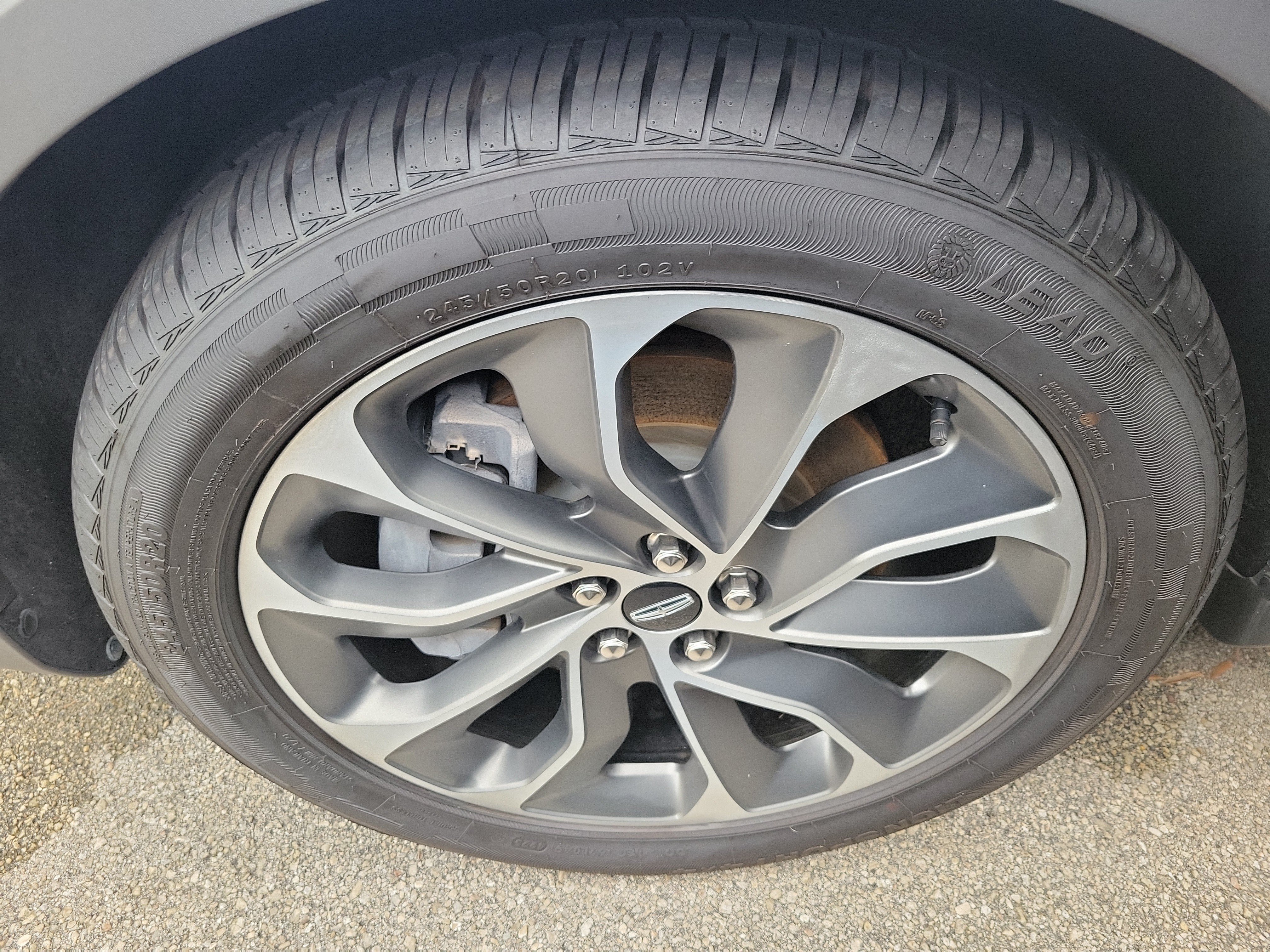 Certified 2023 Lincoln Nautilus Reserve AWD/4WD image 8