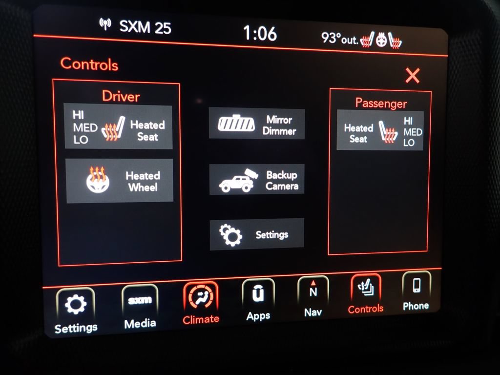 Used 2018 Jeep Wrangler Unlimited Rubicon w/ Dual Top Group AWD/4WD image 3