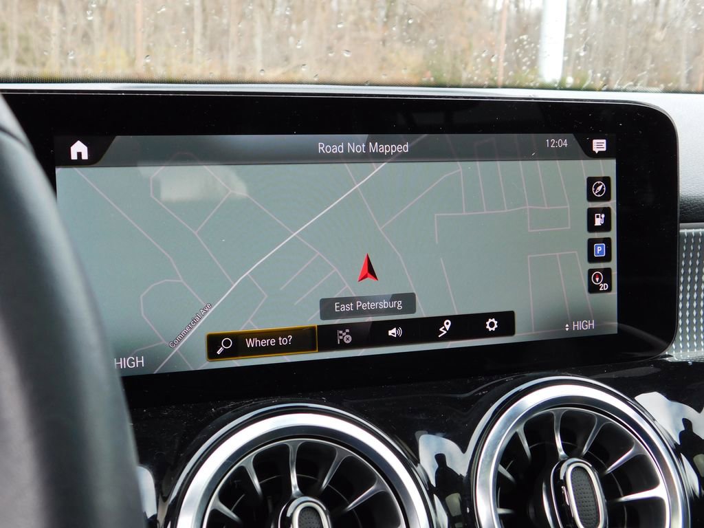 Used 2022 Mercedes-Benz EQB 350 4MATIC image 17