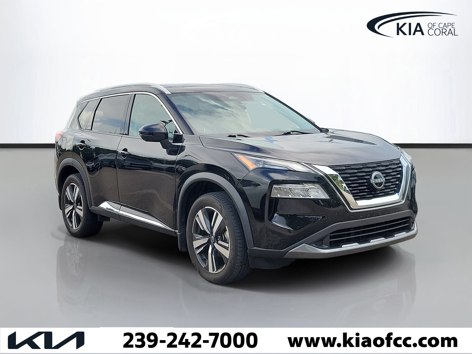 Used 2023 Nissan Rogue SL